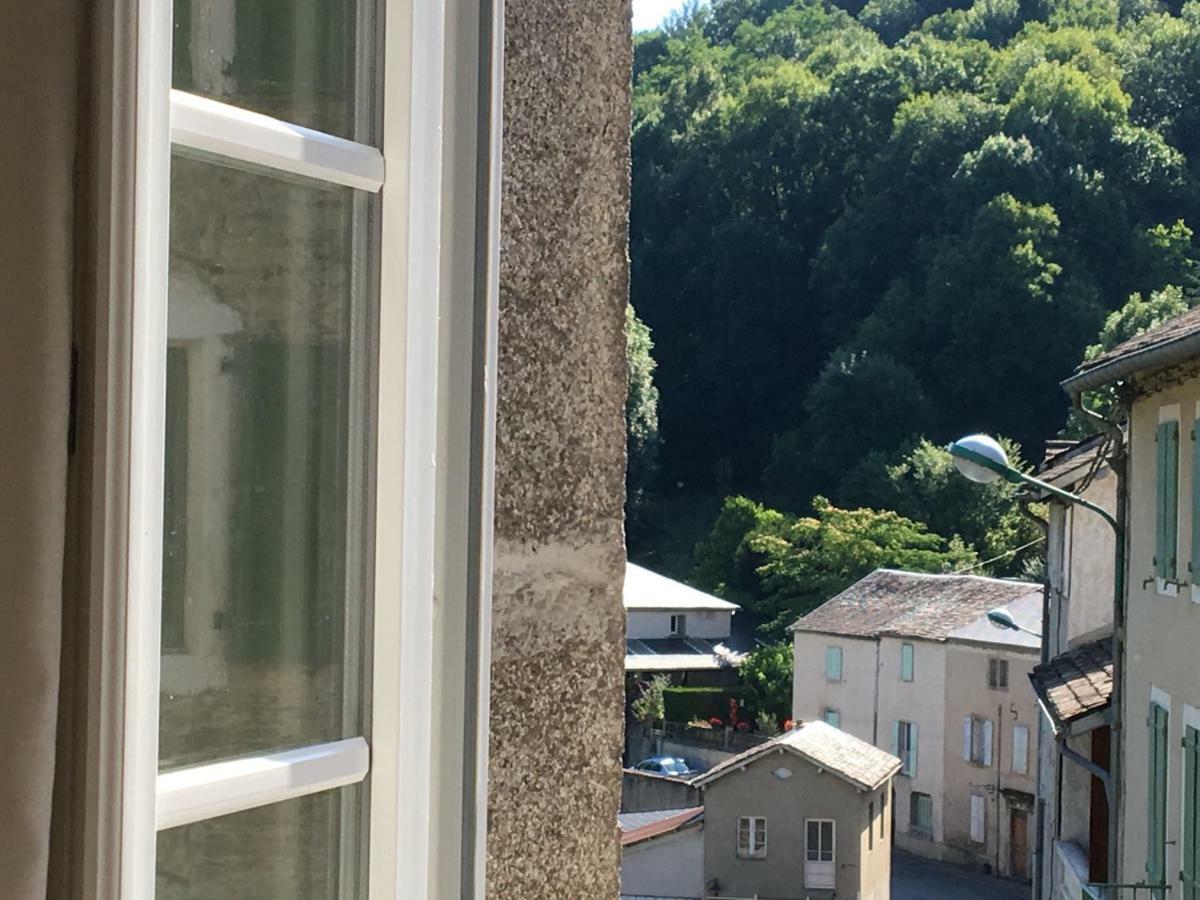 La Maison Sur La Riviere Vabre Exteriör bild